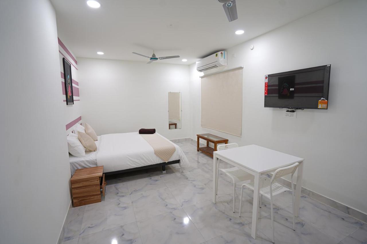 Mahasri Studio Apartments- Brand New Fully Furnished Air Conditioned Studio Apartments Tirupati Ngoại thất bức ảnh
