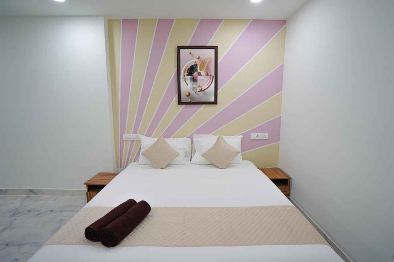 Mahasri Studio Apartments- Brand New Fully Furnished Air Conditioned Studio Apartments Tirupati Ngoại thất bức ảnh