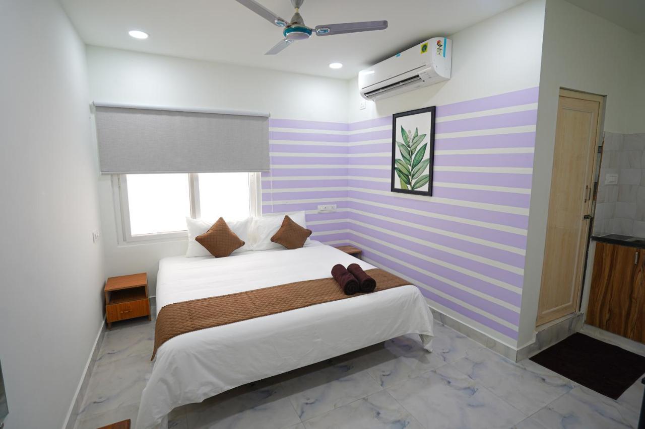 Mahasri Studio Apartments- Brand New Fully Furnished Air Conditioned Studio Apartments Tirupati Ngoại thất bức ảnh