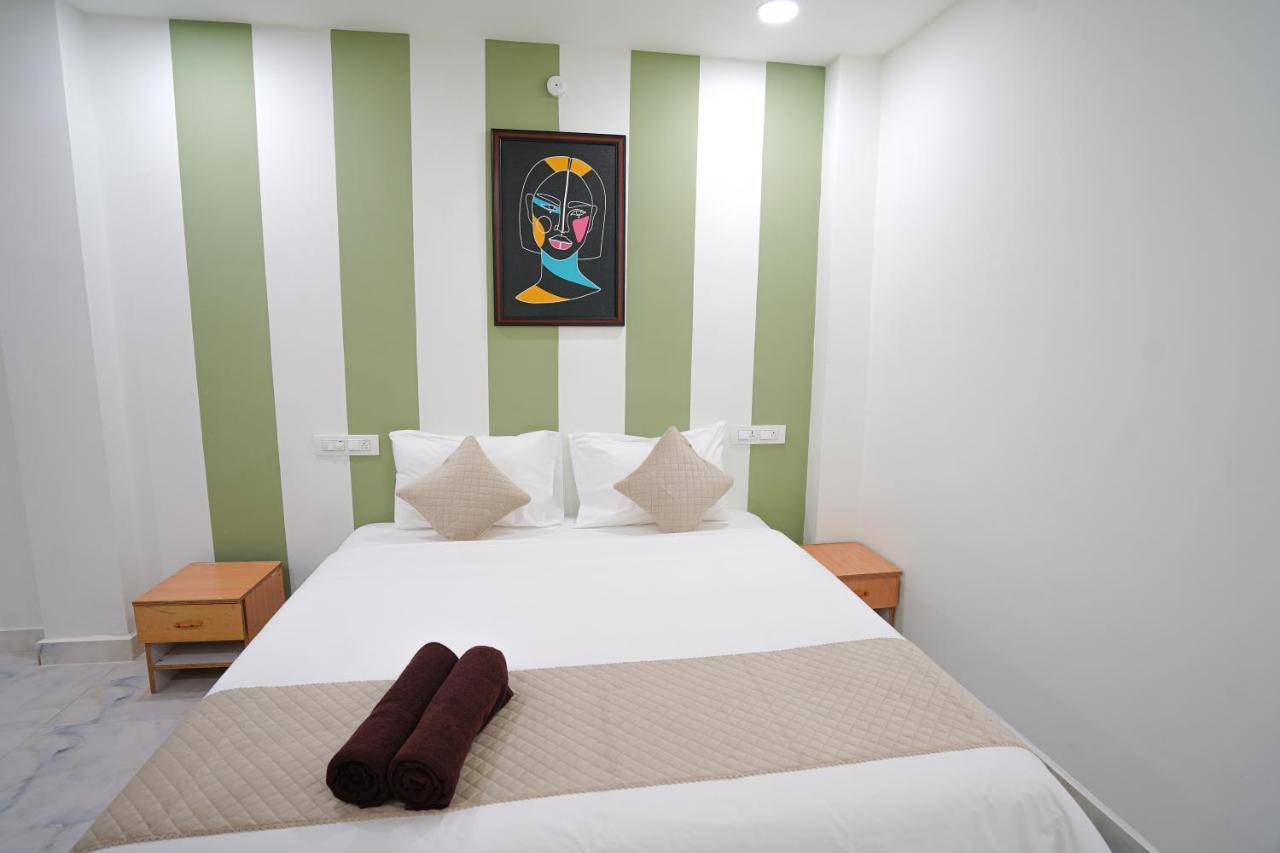 Mahasri Studio Apartments- Brand New Fully Furnished Air Conditioned Studio Apartments Tirupati Ngoại thất bức ảnh