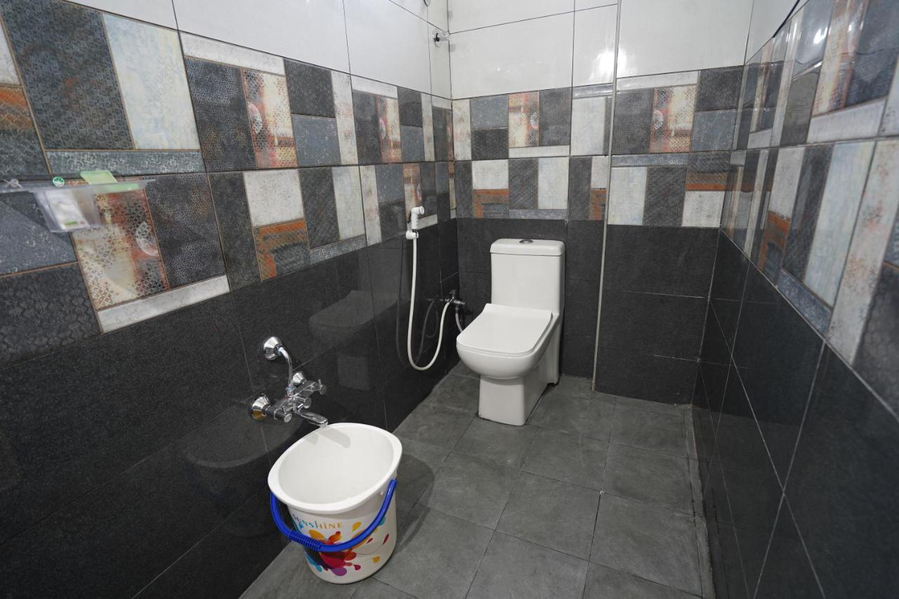 Mahasri Studio Apartments- Brand New Fully Furnished Air Conditioned Studio Apartments Tirupati Ngoại thất bức ảnh
